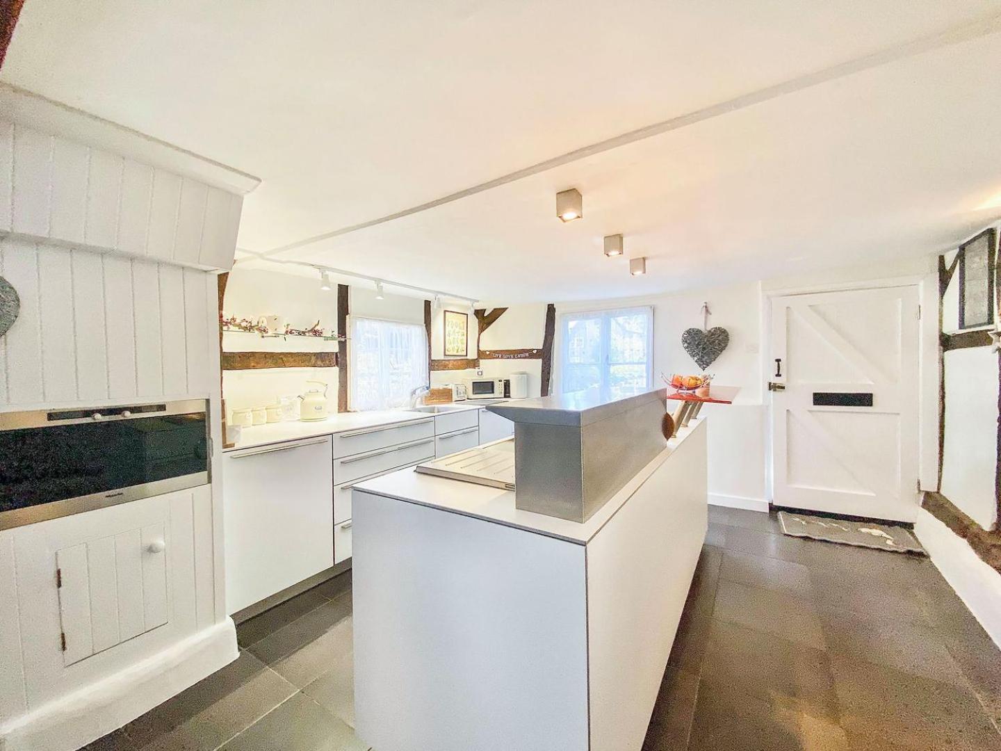 Mortimer Cottage Wootton Rivers Bagian luar foto